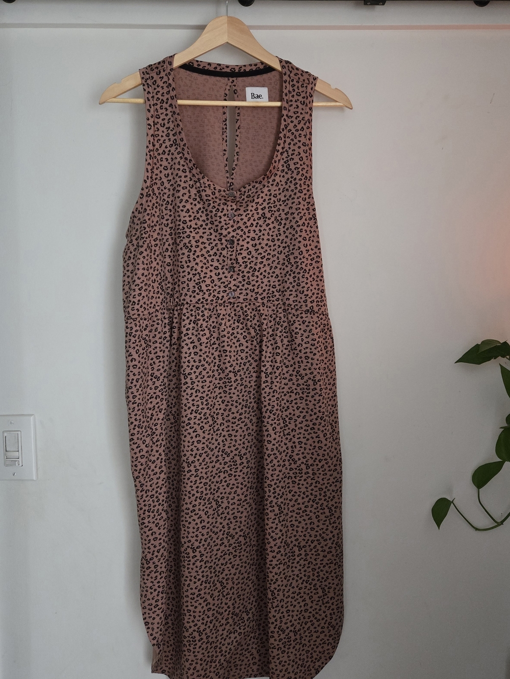 Bae. Maternity Sleeveless Midi Dress in Dusty Rose Leopard Print